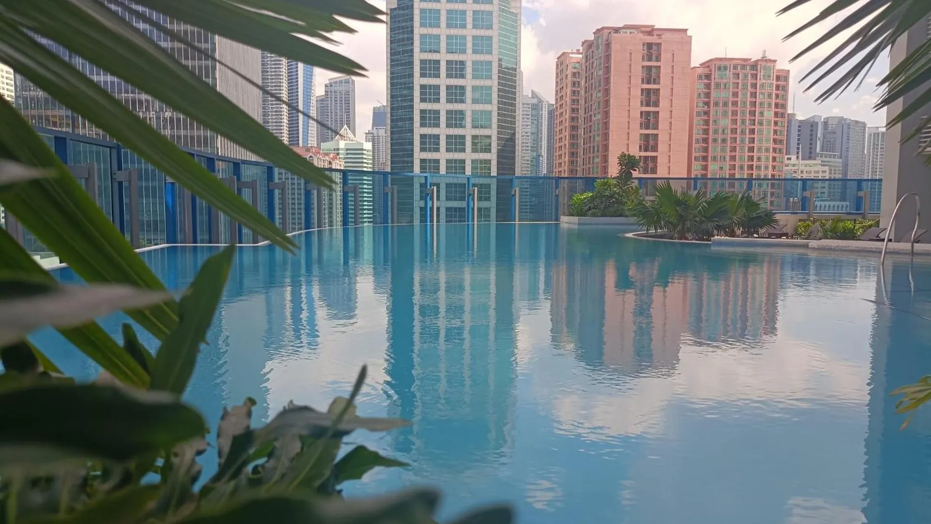 Crisean Highrise Condo - 100 West Makati Manila Philippines